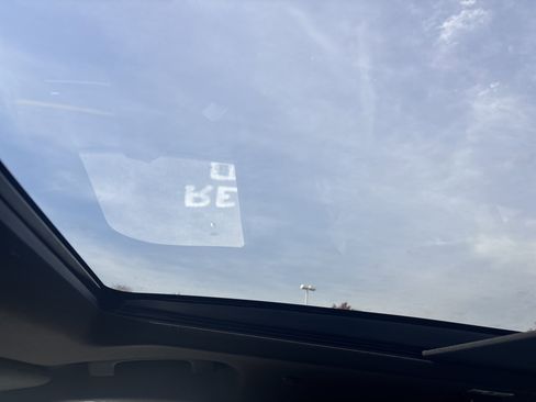 New 2026 Ford Explorer ST-Line w/ ST-Line Street Pack image 31