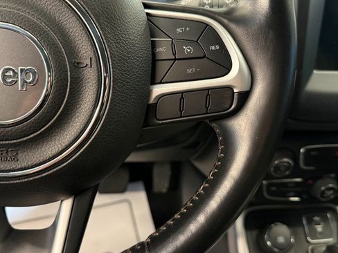 Used 2020 Jeep Compass Latitude w/ Cold Weather Group image 10