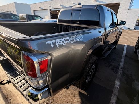 Used 2023 Toyota Tacoma TRD Off-Road image 8
