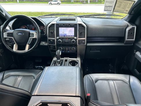 Used 2019 Ford F150 Platinum w/ Equipment Group 701A Luxury AWD/4WD image 10