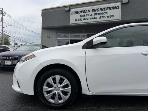 Used 2016 Toyota Corolla L FWD image 9