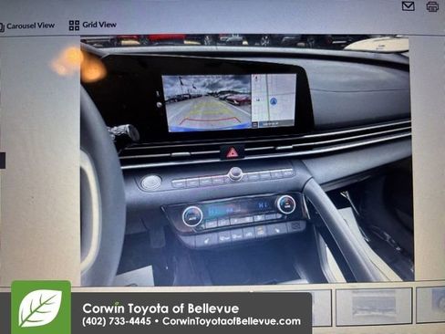 Used 2025 Hyundai Elantra SEL FWD image 8