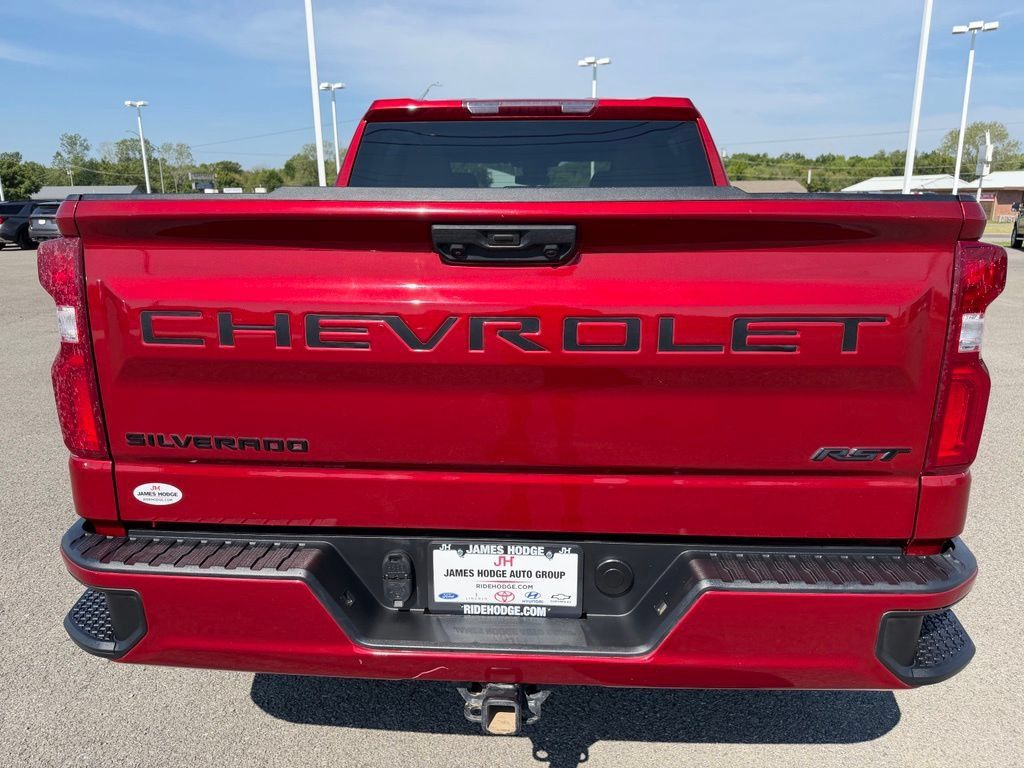 Used 2024 Chevrolet Silverado 1500 RST w/ LPO, Dark Essentials Package AWD/4WD image 5