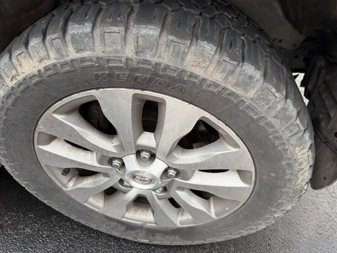 Used 2014 Toyota Tundra Limited image 5