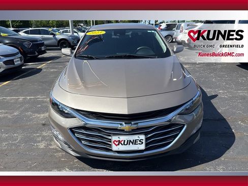 Used 2023 Chevrolet Malibu LT w/ Driver Confidence Package FWD image 17