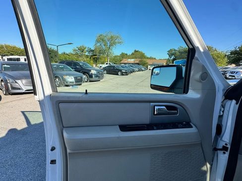 Used 2014 Ford Expedition Limited w/ Equipment Group 301A image 11