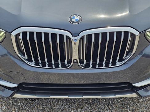 Used 2019 BMW X5 xDrive40i w/ Luxury Seating Package AWD/4WD image 8