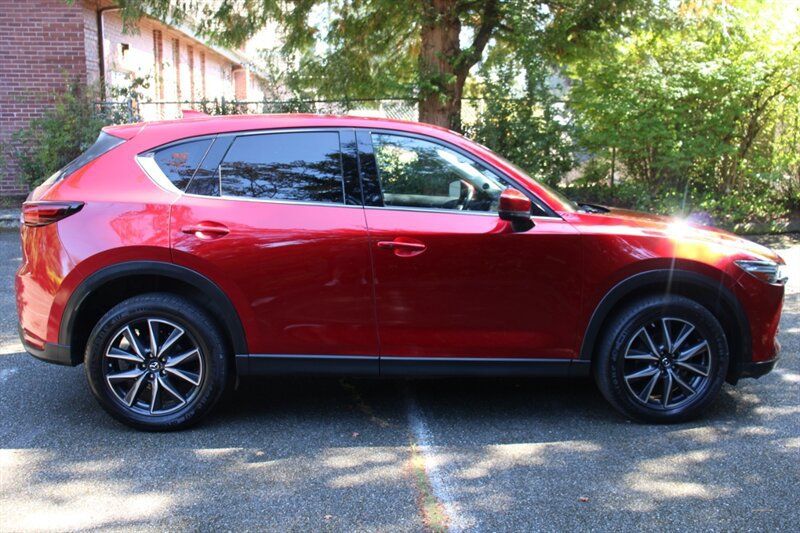 Used 2017 MAZDA CX-5 Grand Touring w/ Premium Package AWD/4WD image 13