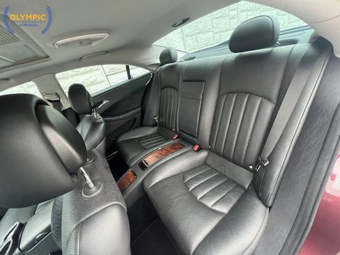 Used 2006 Mercedes-Benz CLS 500 w/ AMG Sport Pkg image 43