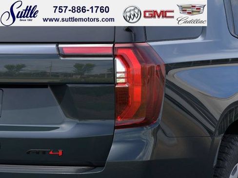 New 2026 GMC Yukon AT4 w/ AT4 Premium Plus Package AWD/4WD image 11