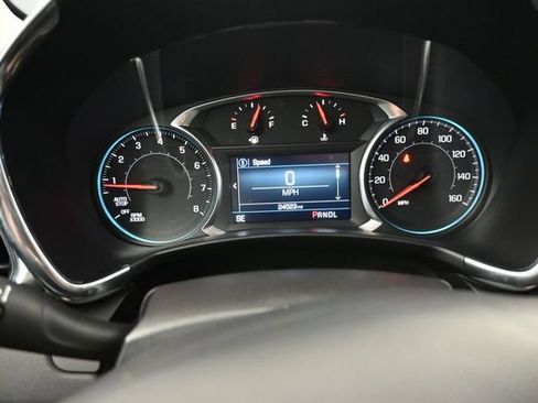 Used 2024 Chevrolet Equinox LT FWD image 14