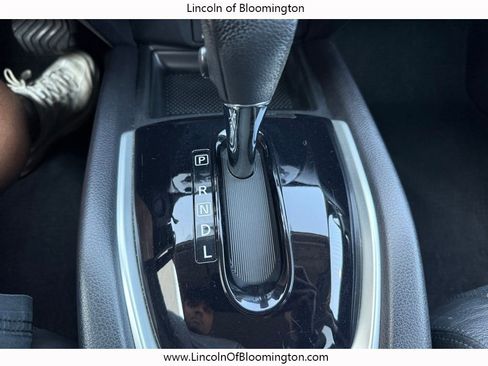 Used 2015 Nissan Rogue SL w/ SL Premium Package image 52
