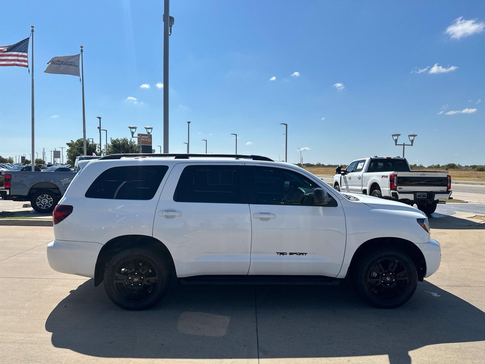 Used 2019 Toyota Sequoia TRD Sport AWD/4WD image 7