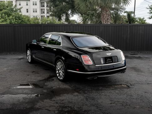 Used 2017 Bentley Mulsanne RWD image 29