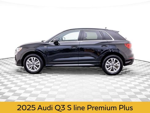 Used 2025 Audi Q3 2.0T Premium Plus w/ Premium Plus Package AWD/4WD image 2