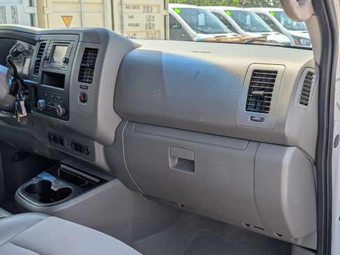 Used 2013 Nissan NV 3500 SV w/ Technology Pkg RWD image 17