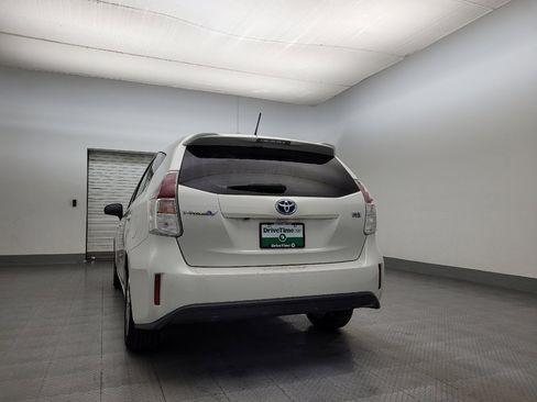 Used 2015 Toyota Prius V Four image 6