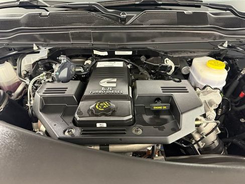 Used 2024 RAM 2500 Big Horn w/ Level 2 Equipment Group AWD/4WD image 34