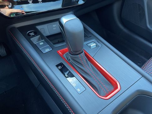 New 2026 Nissan Kicks SR w/ SR Premium Package image 10