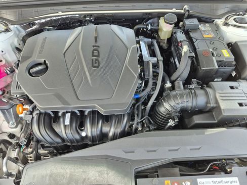 New 2026 Kia K5 LXS FWD image 16