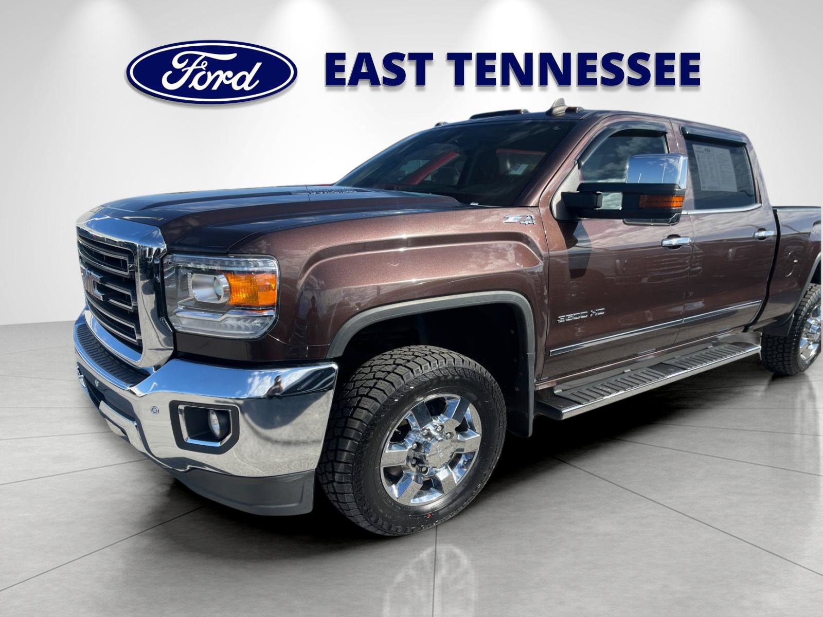 Used 2016 GMC Sierra 3500 SLT w/ Duramax Plus Package AWD/4WD image 7