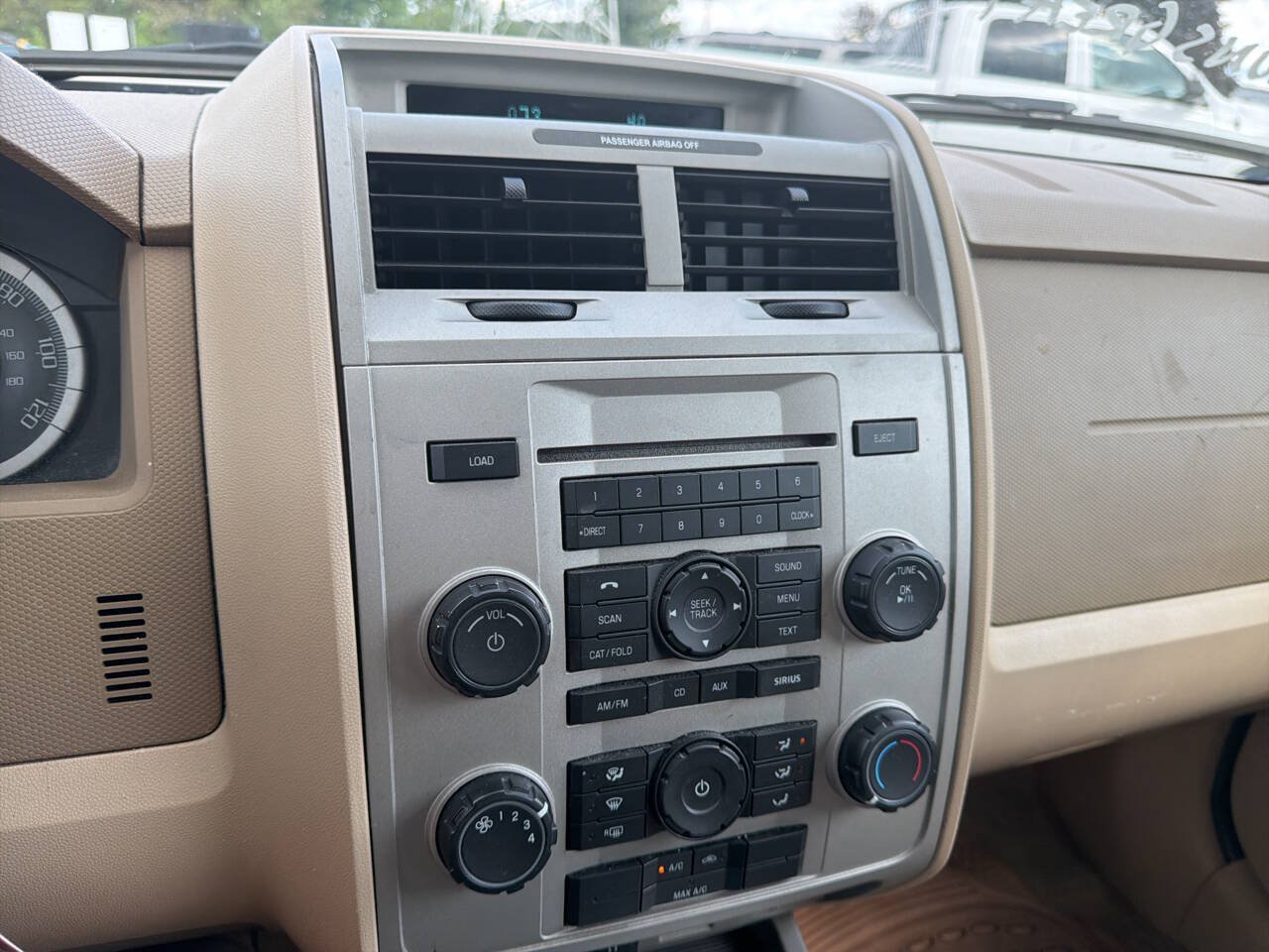 Used 2009 Ford Escape XLT FWD image 22