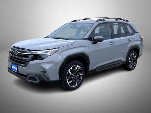 Used 2025 Subaru Forester Limited AWD/4WD image 1