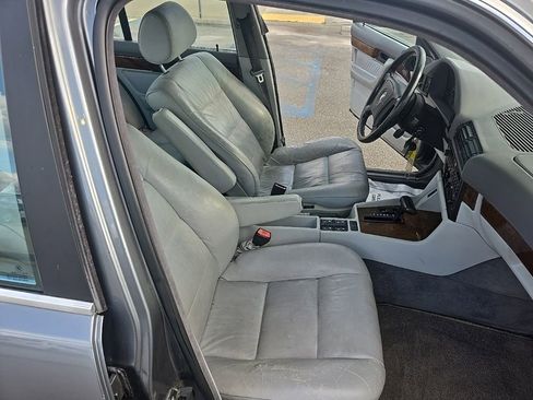 Used 1995 BMW 525i Sedan image 36