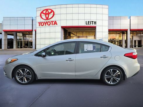 Used 2016 Kia Forte EX w/ EX Premium Package image 8