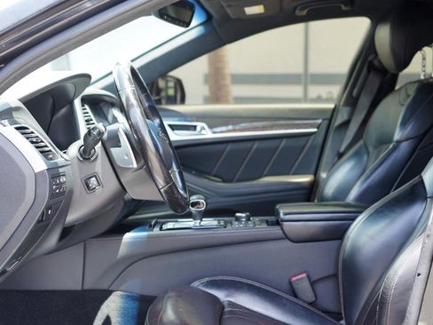 Used 2018 Genesis G80 3.3T Sport RWD image 7