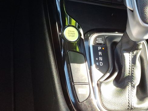 Certified 2023 Kia Soul S image 24