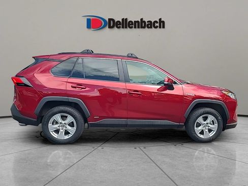 Used 2020 Toyota RAV4 XLE w/ Convenience Package AWD/4WD image 5
