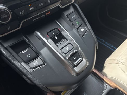 Used 2020 Honda CR-V Touring image 26