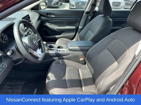 Used 2025 Nissan Altima 2.5 SV AWD/4WD image 9