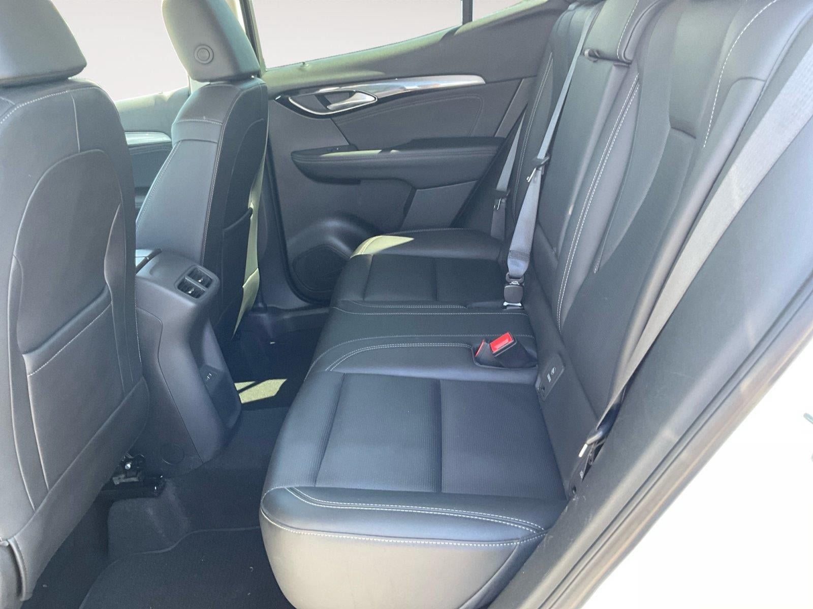 Used 2024 Buick Envision Preferred AWD/4WD image 13