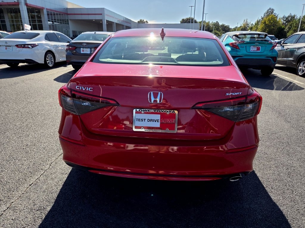Used 2023 Honda Civic Sport image 10