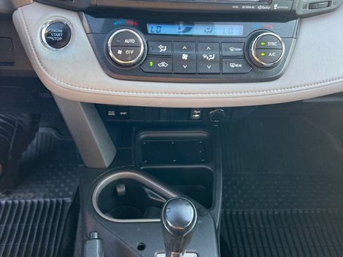 Used 2018 Toyota RAV4 Adventure image 30