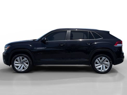 Used 2023 Volkswagen Atlas Cross Sport SE AWD/4WD image 2