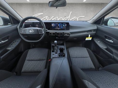 New 2026 Nissan Sentra SV image 20