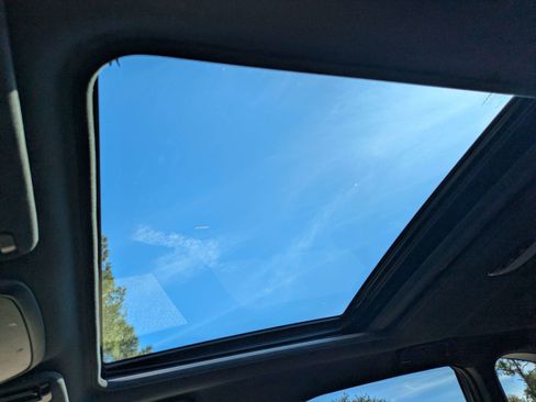 Certified 2025 Subaru Forester Premium image 21