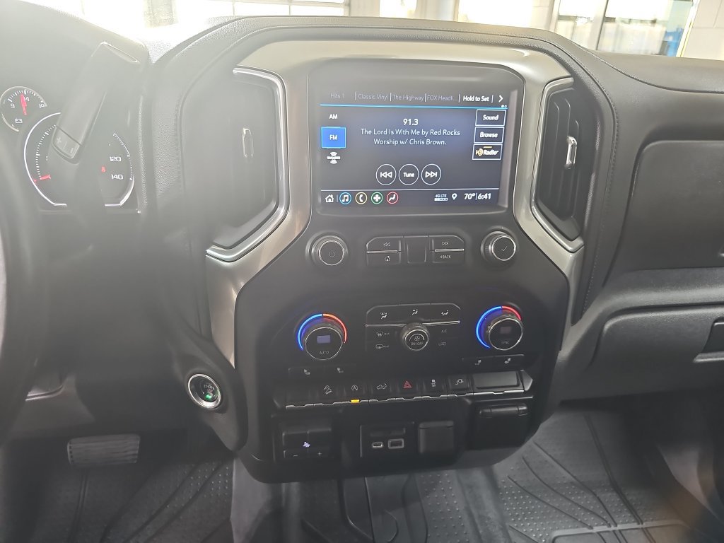 Used 2019 Chevrolet Silverado 1500 LT w/ All-Star Edition AWD/4WD image 25