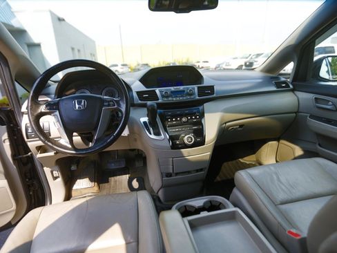 Used 2012 Honda Odyssey EX-L image 12