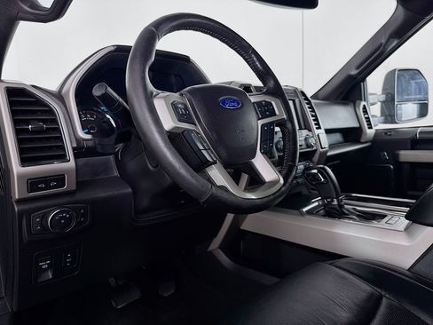 Used 2019 Ford F150 Lariat w/ Equipment Group 502A Luxury image 22