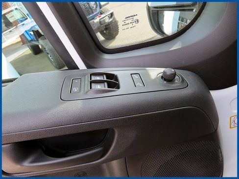 New 2026 RAM ProMaster 2500 w/ Convenience Group image 11