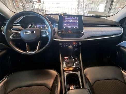 Used 2022 Jeep Compass Latitude w/ Convenience Group image 21