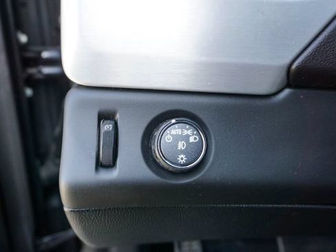 Used 2020 GMC Yukon SLE w/ SLE Value Package RWD image 16
