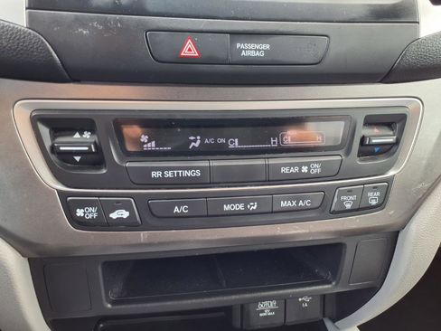 Used 2019 Honda Pilot LX image 7