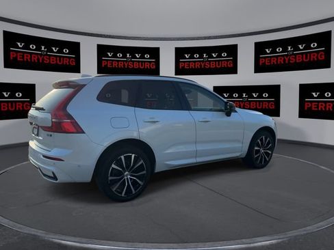 Used 2024 Volvo XC60 B5 Plus w/ Protection Package Premier AWD/4WD image 8