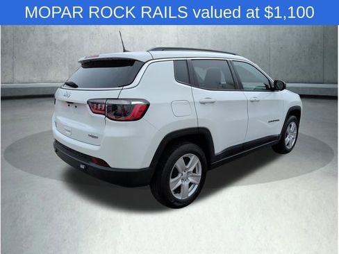 Used 2022 Jeep Compass Latitude w/ Convenience Group AWD/4WD image 7