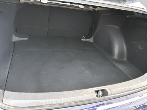 Used 2023 Toyota Corolla SE image 16